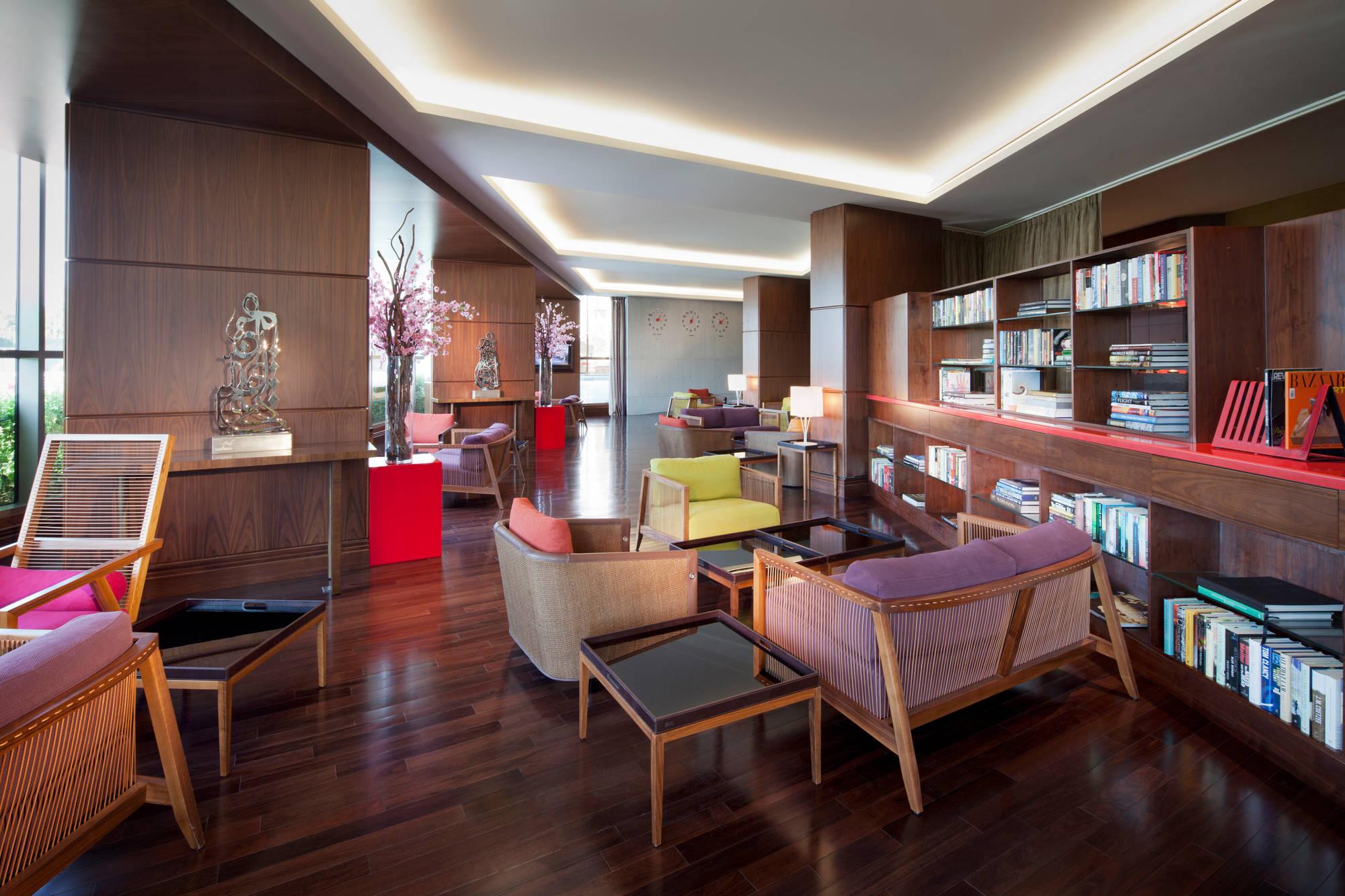 Jumeirah Creekside Dubai Esterno foto Library