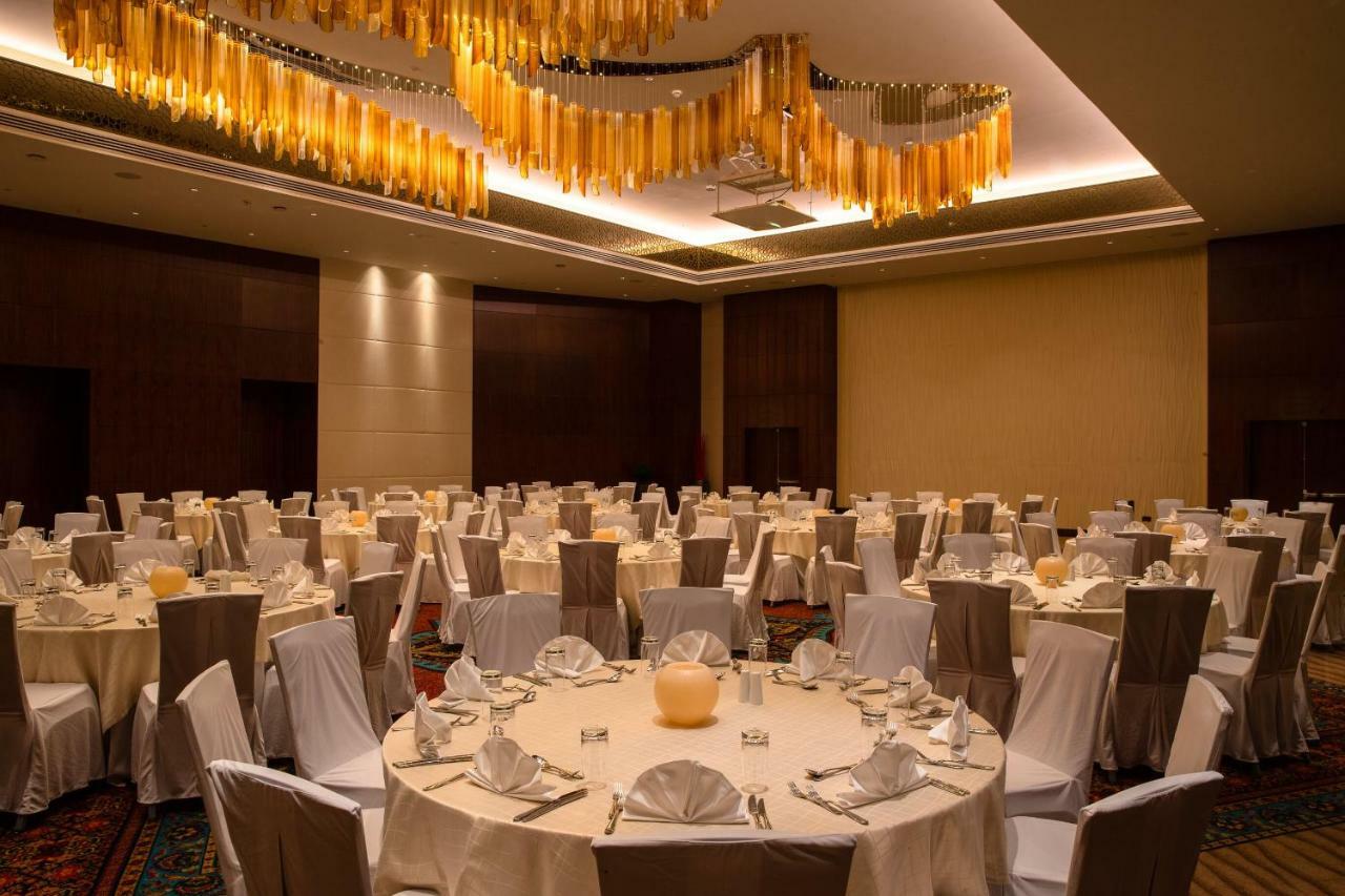 Jumeirah Creekside Dubai Esterno foto The ballroom